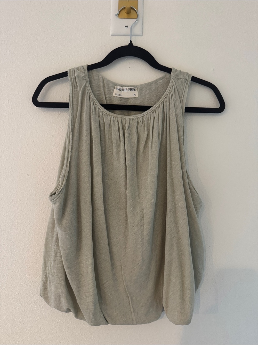 Free People Gathered-Neck Sleeveless Tank (bubble hem)
